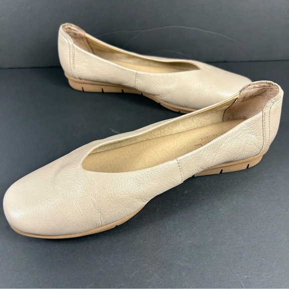 ❤️ NATURALIZER Soul Leyla Flats Comfort Loafers Size 9M Beige Leather - Picture 6 of 9